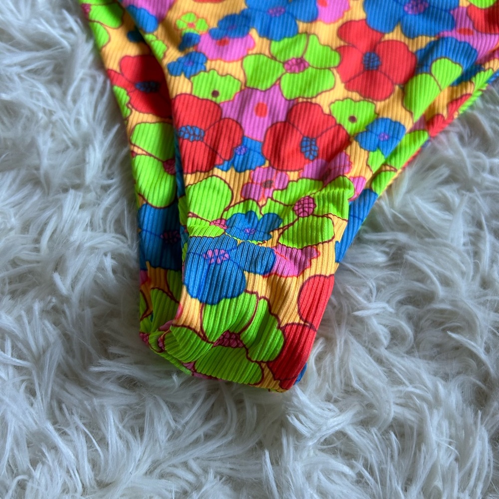 Floral Multicolor Bikini Set - Picture 11 of 13